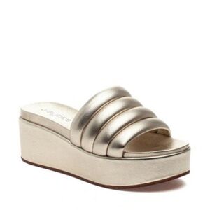 J/Slides NYC Women’s Quirky Platform Sandal in Gold Leather Size 7.5 NWOB Chic